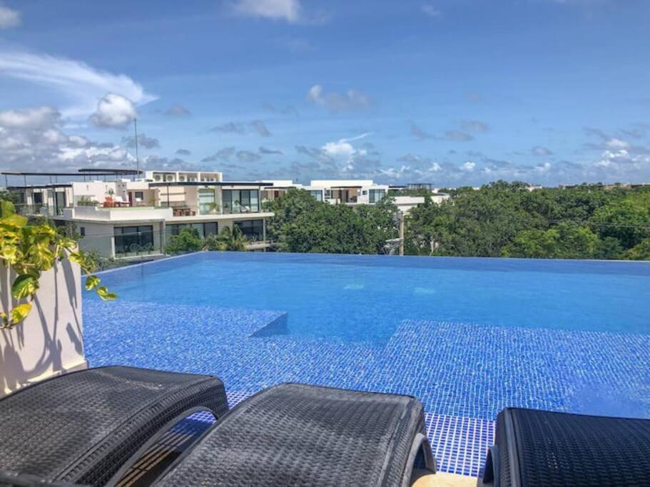 Suit Next To The Common Top Roof Exclusive Building Kingsize Bed 2 Super Pools, Gym, Grill Tulum Kültér fotó