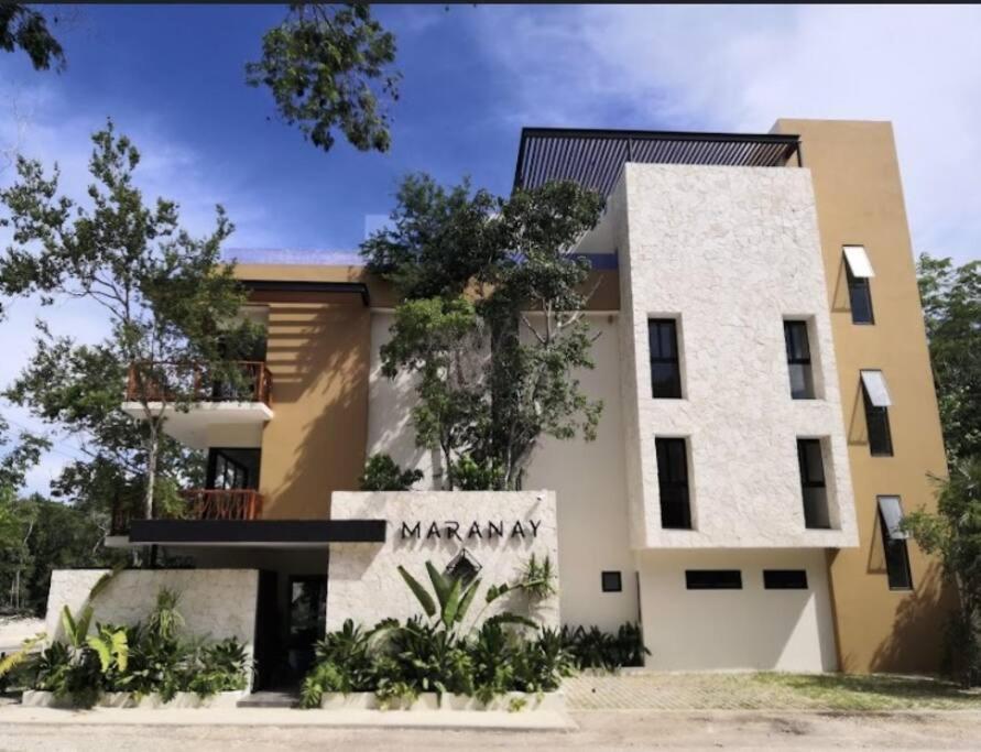Suit Next To The Common Top Roof Exclusive Building Kingsize Bed 2 Super Pools, Gym, Grill Tulum Kültér fotó