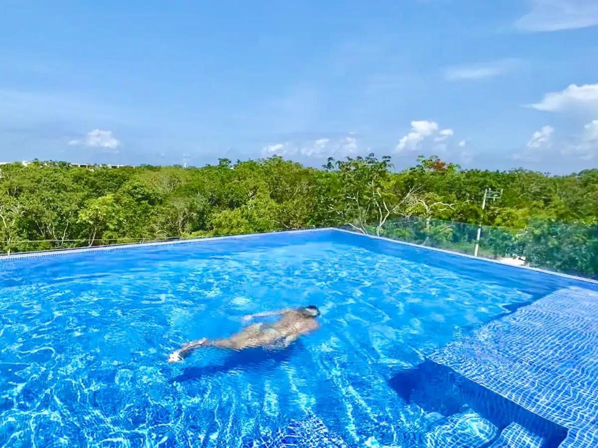 Suit Next To The Common Top Roof Exclusive Building Kingsize Bed 2 Super Pools, Gym, Grill Tulum Kültér fotó