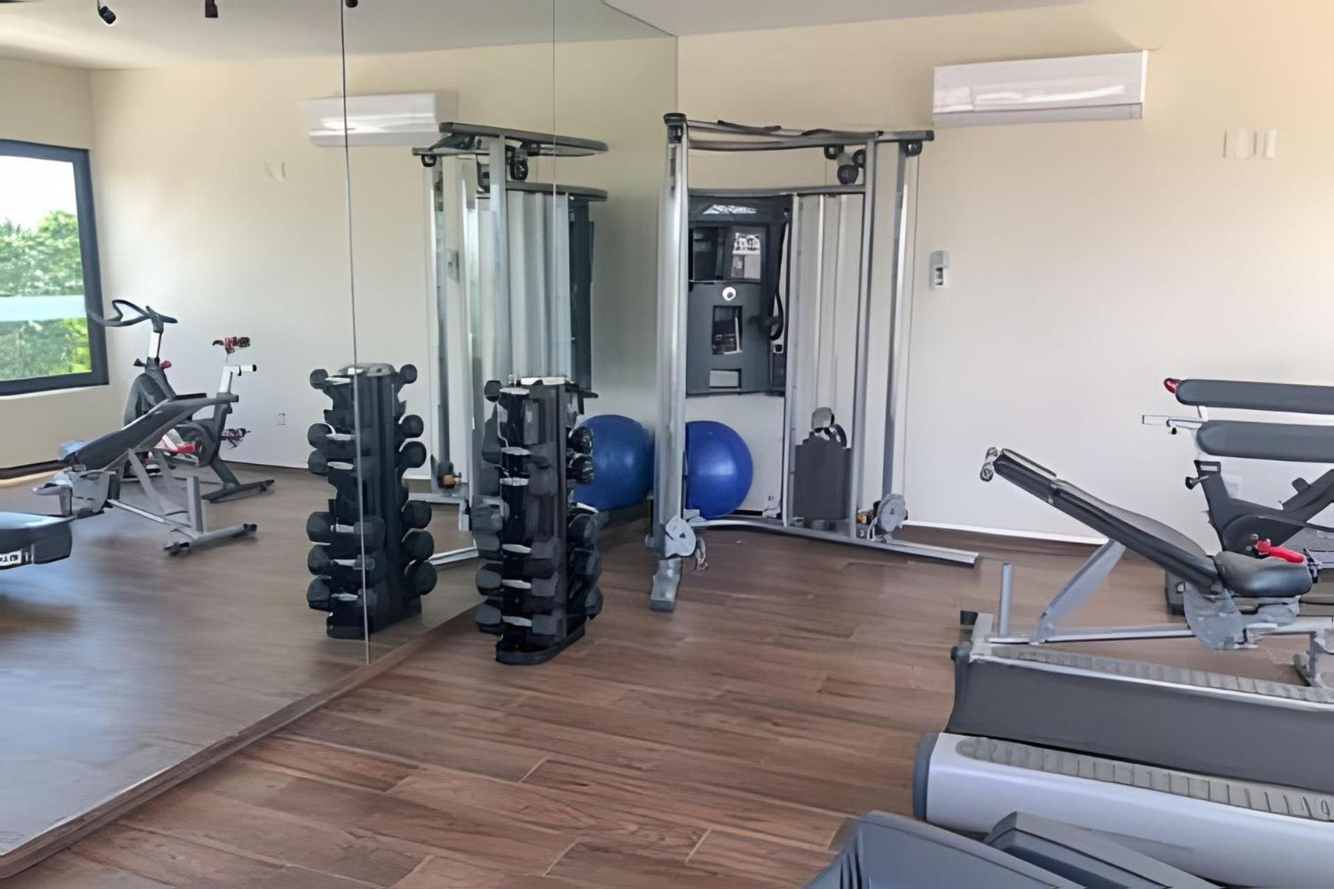 Suit Next To The Common Top Roof Exclusive Building Kingsize Bed 2 Super Pools, Gym, Grill Tulum Kültér fotó