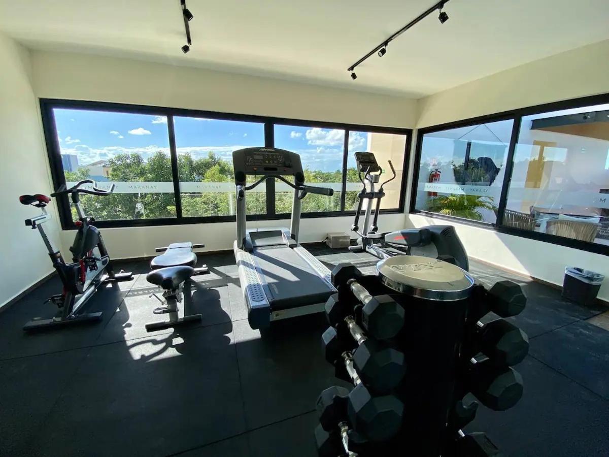 Suit Next To The Common Top Roof Exclusive Building Kingsize Bed 2 Super Pools, Gym, Grill Tulum Kültér fotó
